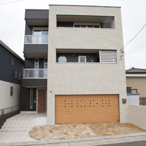 狭小地、3階建てにも強い