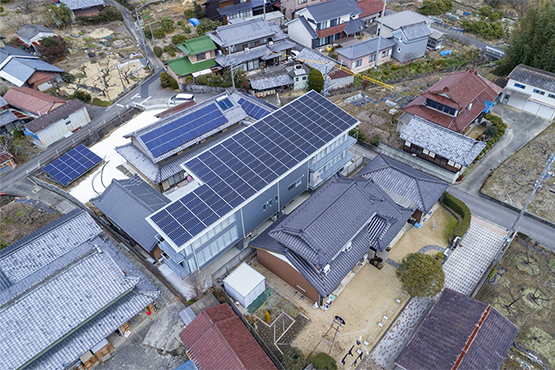 バリアフリー住宅、2世帯住宅、屋根全面太陽光の家＠犬山市