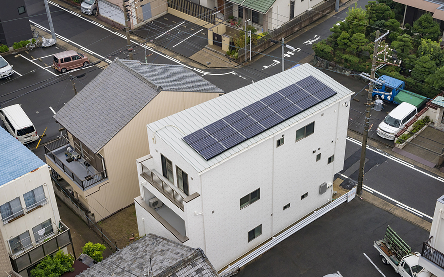 重量鉄骨・外断熱・太陽光・創蓄連携システム　住宅