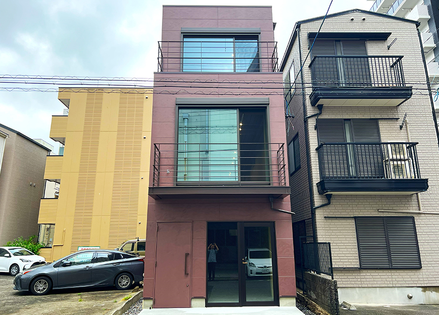 オンウィークエンズ（slow）Office＆Shop（重量鉄骨・3階建て）