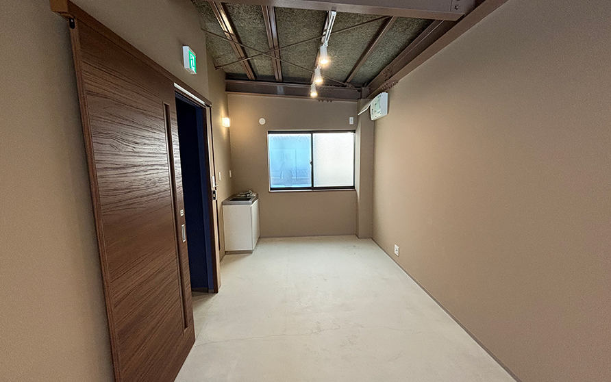 オンウィークエンズ（slow）Office＆Shop（重量鉄骨・3階建て）