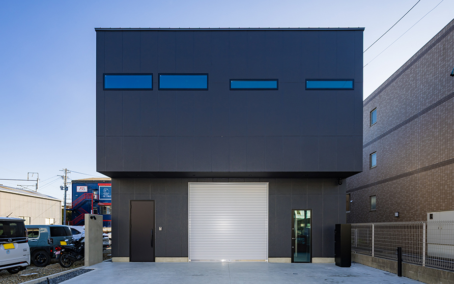 オフィス併用住宅（水道屋）2階建重量鉄骨造